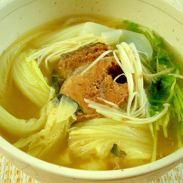 ☆サバのしょう油煮缶で一人鍋☆